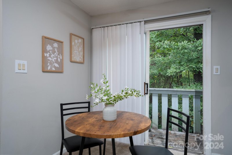 Property image 3 at 2017 Stoney Point Lane, Charlotte, NC 28210