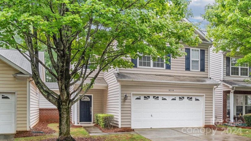 Property image 2 at 6316 Morningview Court, Charlotte, NC 28269