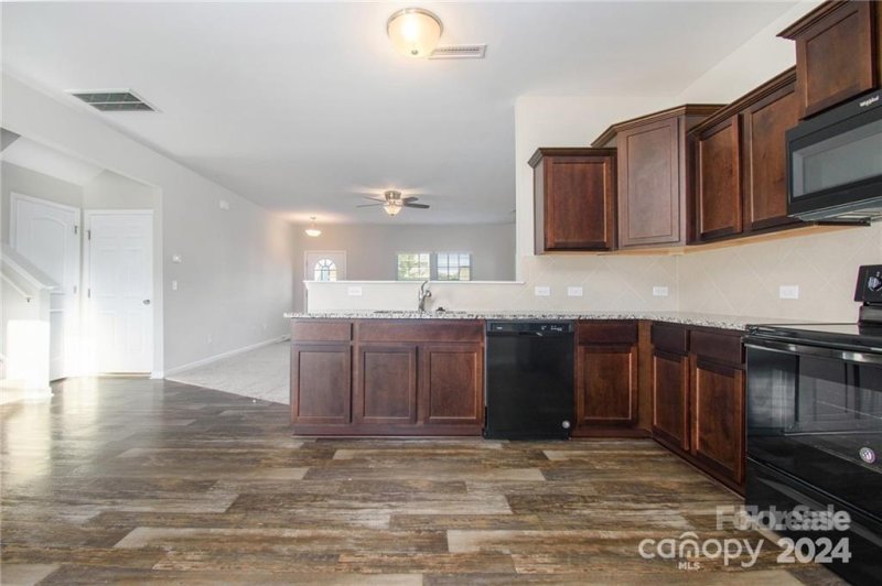 Property image 2 at 160 Fesperman Circle, Troutman, NC 28166