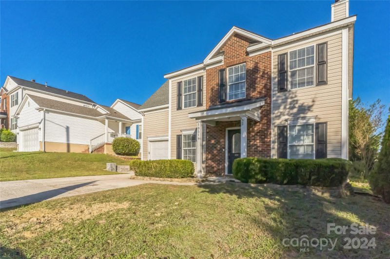 Property image 2 at 10519 Katie Creek Court, Charlotte, NC 28213