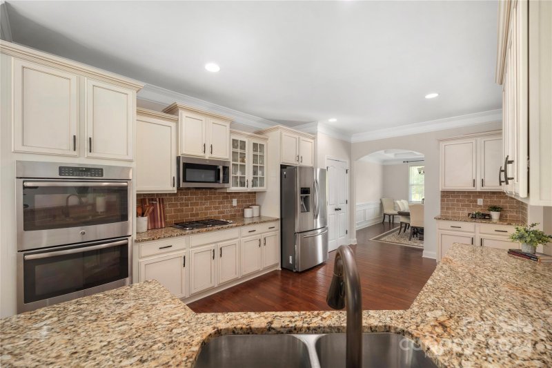 Property image 3 at 9304 Rayneridge Drive, Huntersville, NC 28078