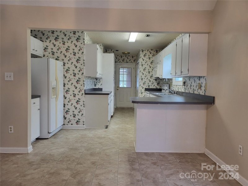 Property image 5 at 689 Emerson Drive, Mooresville, NC 28115