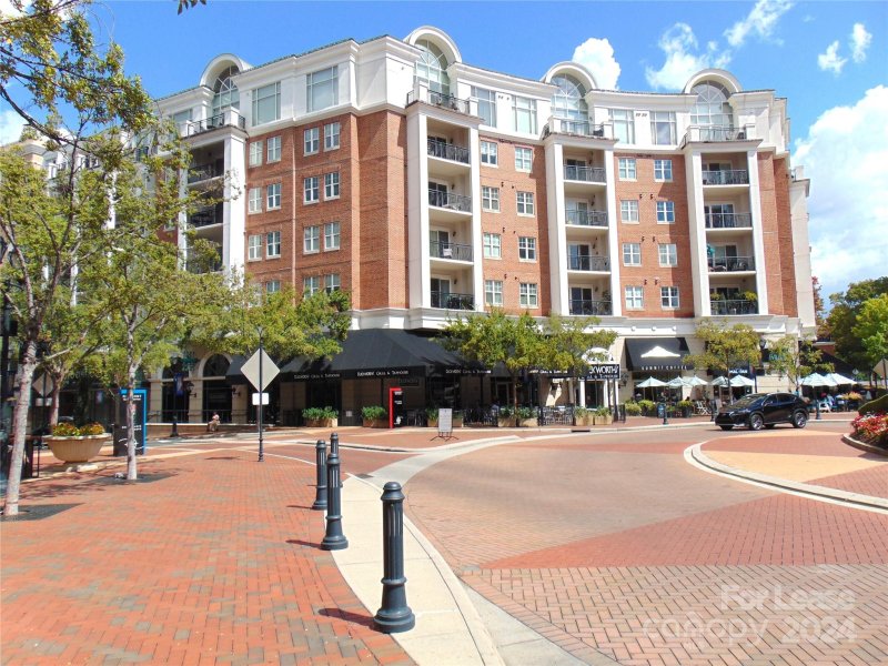 4625 Piedmont Row Drive