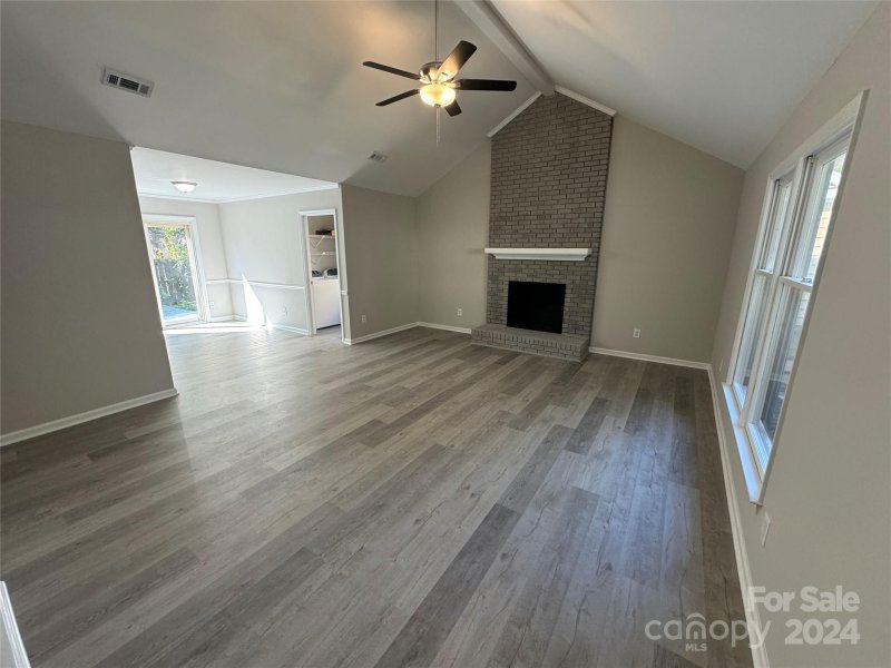 Property image 5 at 9058 Milton Morris Drive, Charlotte, NC 28227