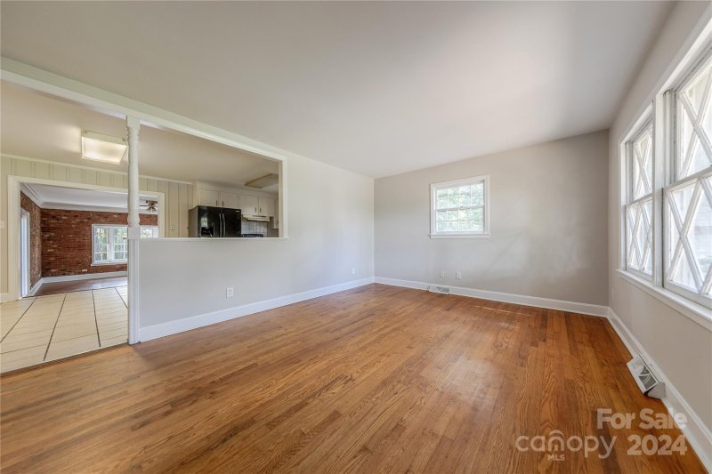 Property image 2 at 1513 Greenview Place, Charlotte, NC 28208