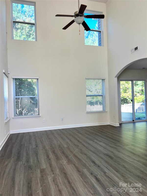 Property image 2 at 10730 Greenhead View Road, Charlotte, NC 28262