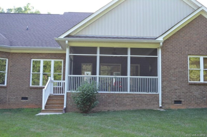 Property image 3 at 115 Cabana Drive, Mooresville, NC 28117