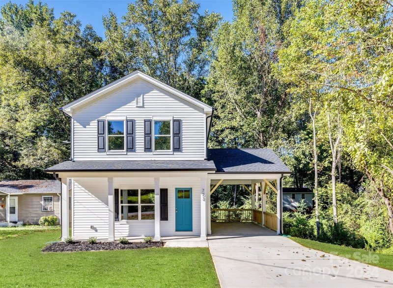 Property image 2 at 702 W Virginia Avenue, Bessemer City, NC 28016