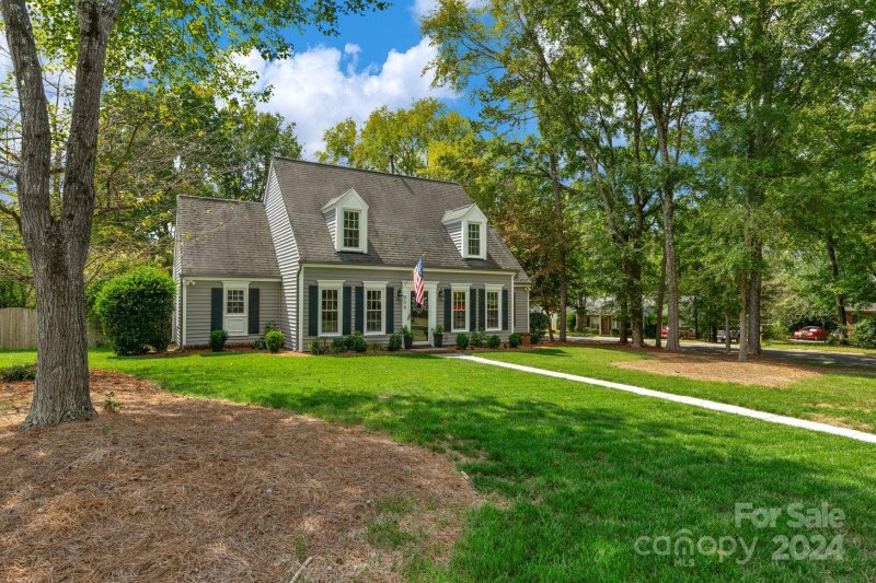 Property image 2 at 406 Sandymead Road, Matthews, NC 28105