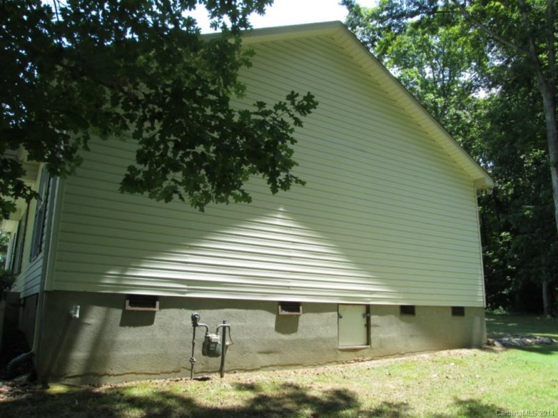 Property image 2 at 203 Bayberry Drive, Salisbury, NC 28147