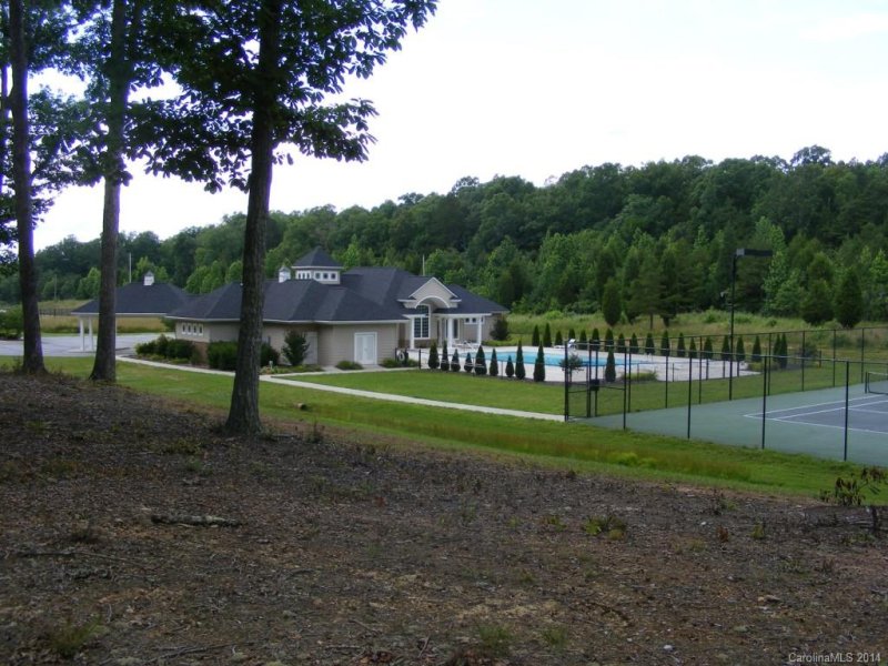 Property image 5 at 148 Outrigger Landing, Denton, NC 27239