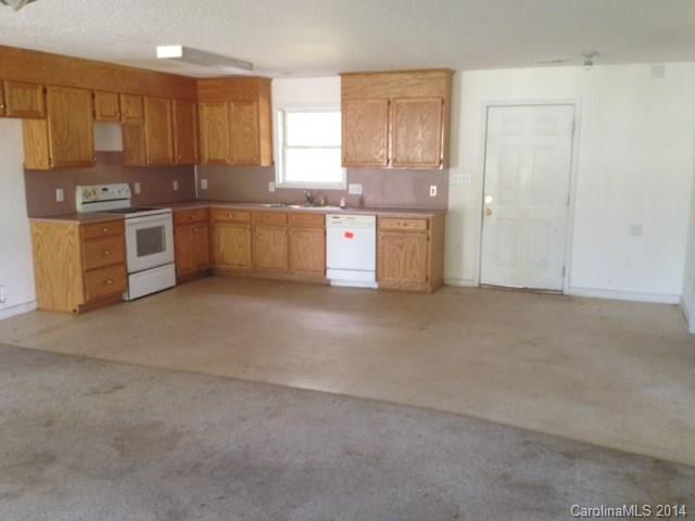 Property image 2 at 122 Braxton Drive, Statesville, NC 28677