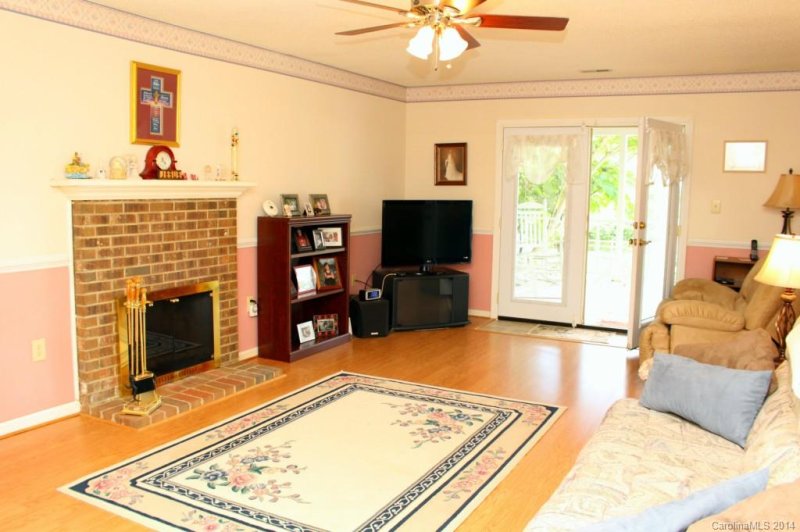Property image 3 at 3013 Tom Savage Drive, Harrisburg, NC 28075