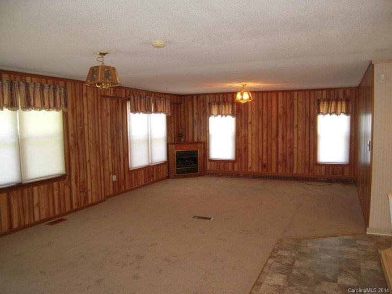 Property image 2 at 114 Orange Lane, Mooresville, NC 28115