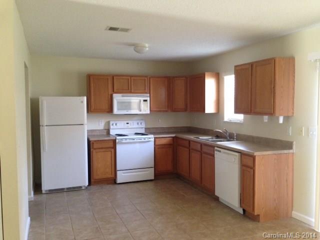 Property image 4 at 120 Cottage Lake Way, Columbia, SC 29209