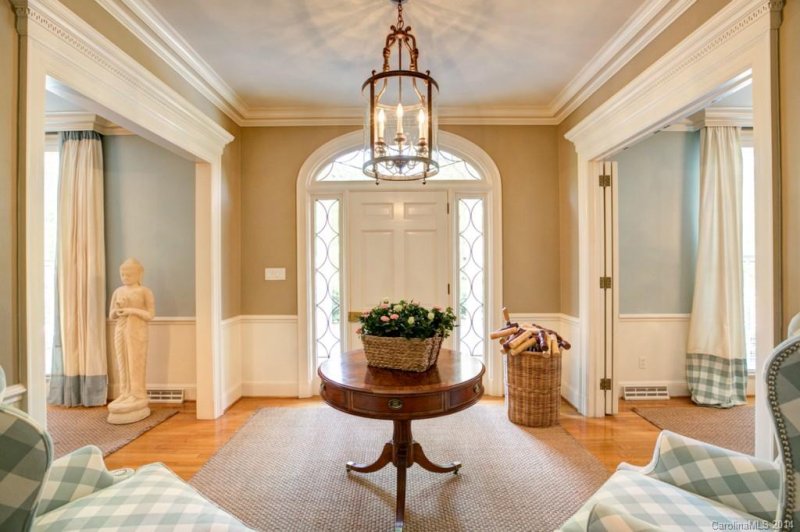 Property image 4 at 208 Forest Hill Lane, Gastonia, NC 28052