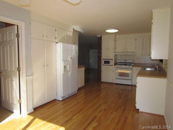 Property image 5 at 1341 Ne 36th Avenue Drive, Hickory, NC 28601