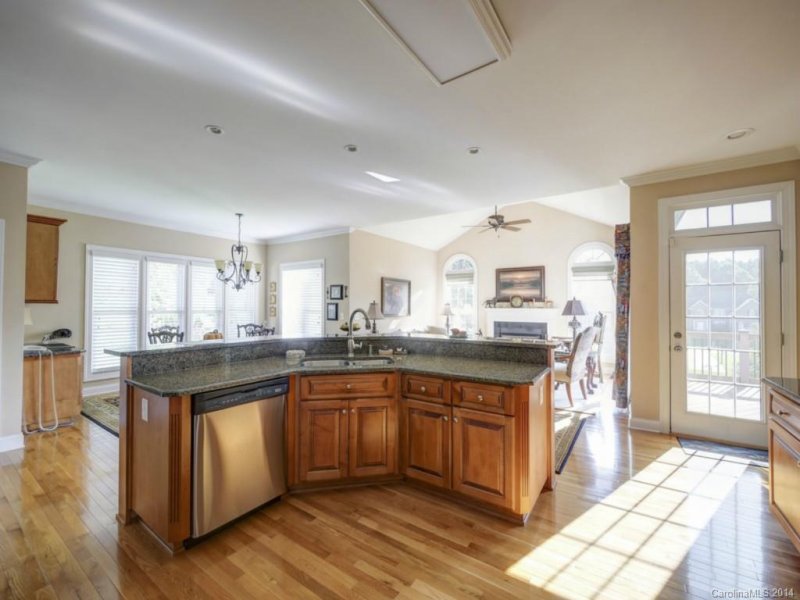 Property image 3 at 5303 Millstone Court, Belmont, NC 28012