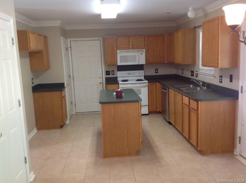 Property image 2 at 5117 Weatherly Way, Stallings, NC 28104