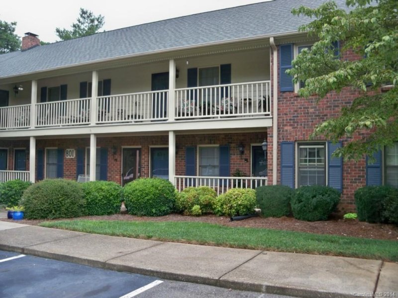 Property image 2 at 801 Cornwallis Avenue, Gastonia, NC 28056