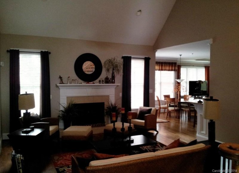 Property image 3 at 5267 Ridge Lane Circle, Sherrills Ford, NC 28673