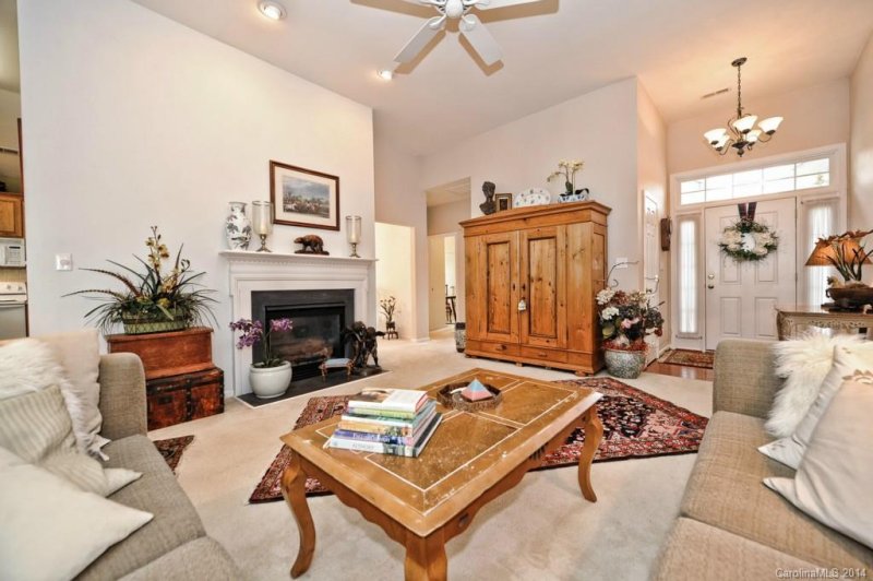 Property image 3 at 2016 Legend Creek Lane, Charlotte, NC 28227