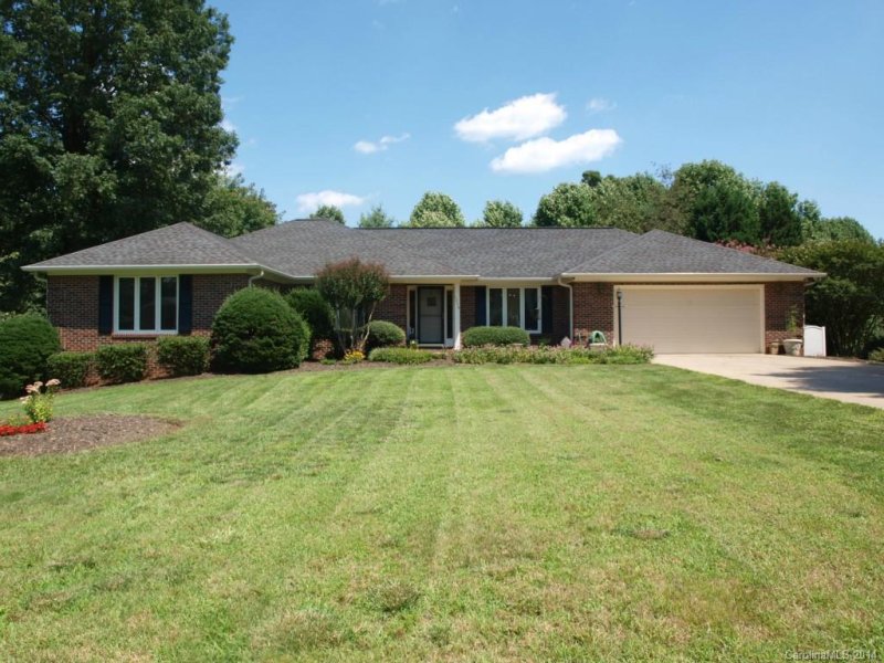 1315 33rd Avenue Drive