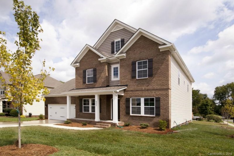 Property image 2 at 8306 Bourgess Court, Fort Mill, SC 29707