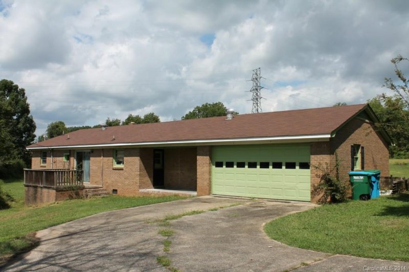 Property image 2 at 1130 Edgewood Road, Bessemer City, NC 28016