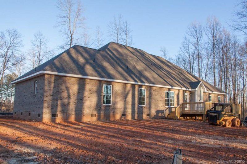 Property image 2 at 707 Cooks Cove Ridge, Clover, SC 29710