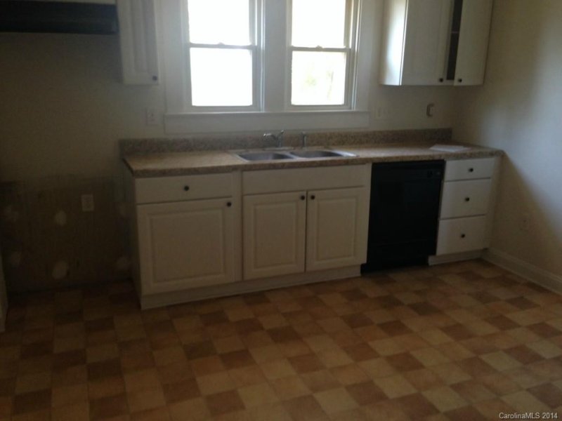 Property image 4 at 410 Park Avenue, Gastonia, NC 28054