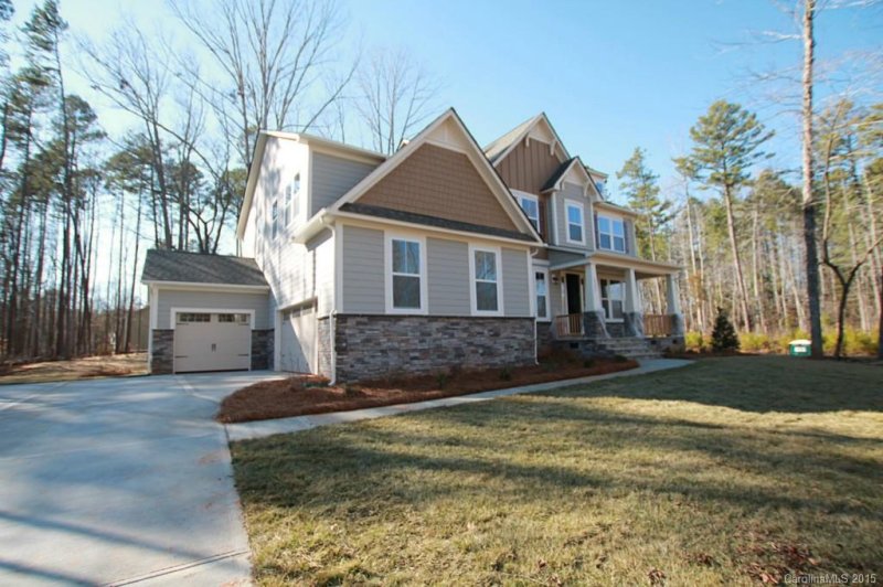 Property image 2 at 8204 Aspen Court, Charlotte, NC 28227