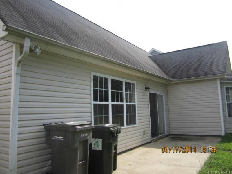 Property image 2 at 8438 Meadowcreek Village Drive, Locust, NC 28097