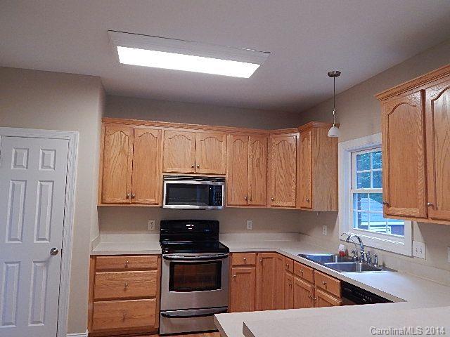 Property image 4 at 841 Hunter Drive, Mooresville, NC 28115