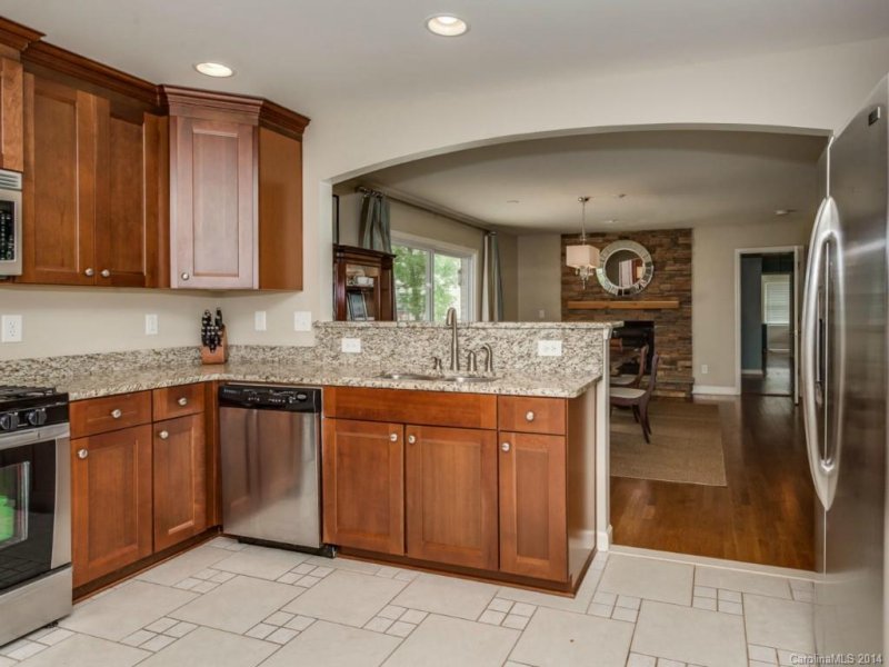 Property image 4 at 10608 Knox Avenue, Matthews, NC 28105