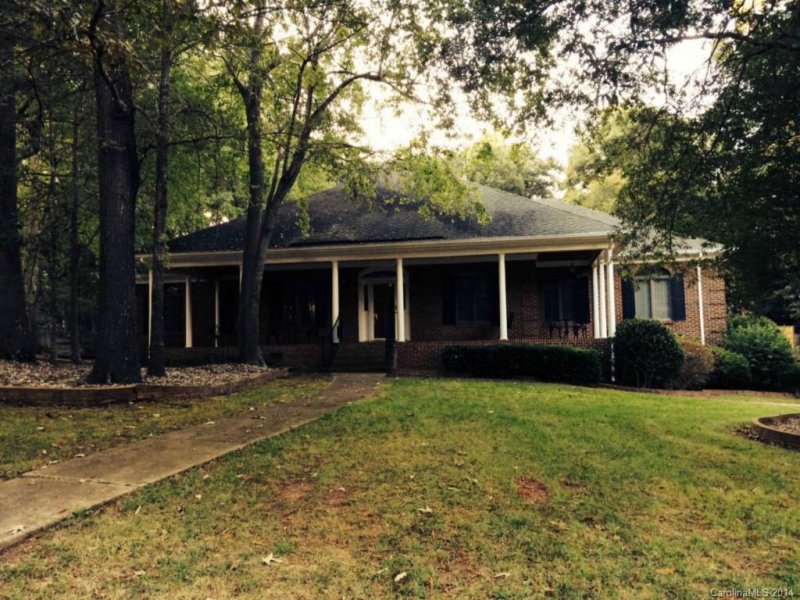 2531 King Arthur Drive