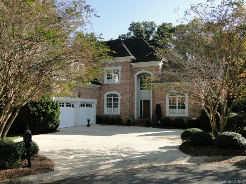 2722 Chessel Place