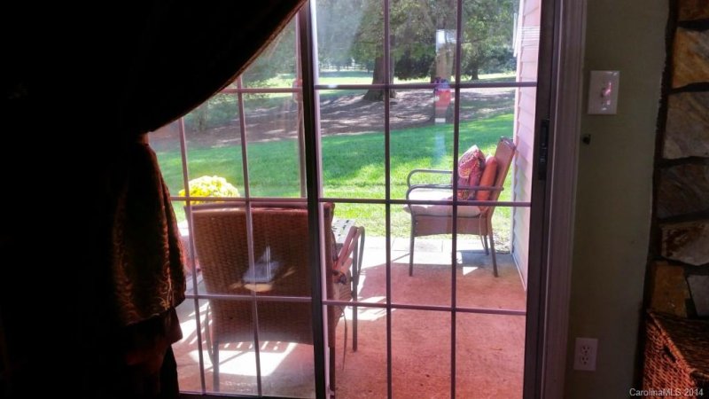 Property image 4 at 8228 Golf Ridge Drive, Charlotte, NC 28277