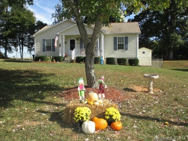 Property image 3 at 512 Willow Road, Salisbury, NC 28147