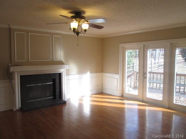 Property image 5 at 3923 Melshire Lane, Charlotte, NC 28269