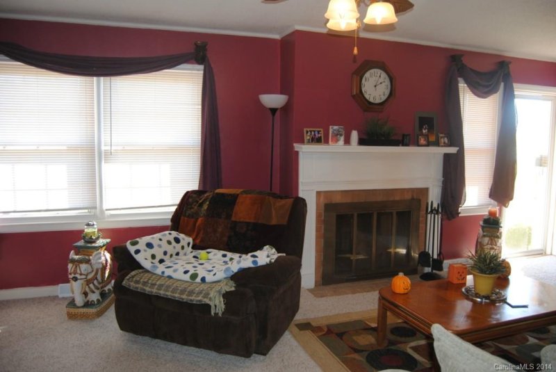 Property image 3 at 2128 Redbud Drive, Gastonia, NC 28056