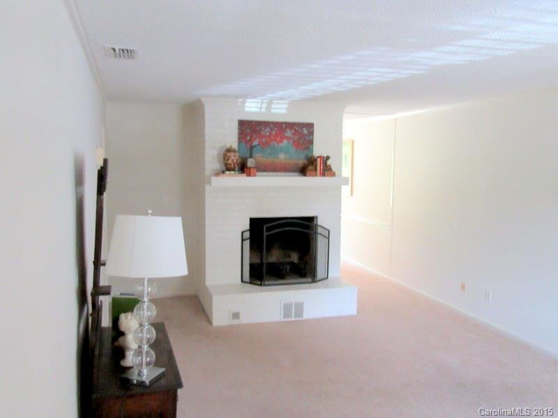 Property image 2 at 815 Jamestown Drive, Gastonia, NC 28056