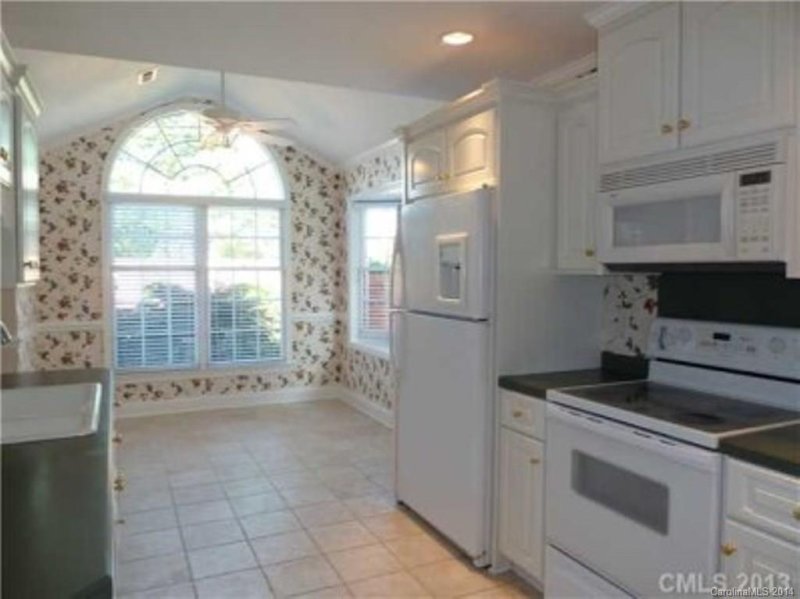 Property image 4 at 1542 Elkhart Circle, Gastonia, NC 28054