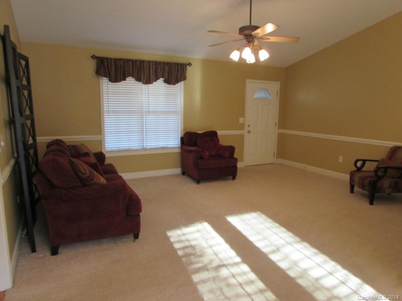 Property image 5 at 645 Nw Beavers Cove Lane, Concord, NC 28027