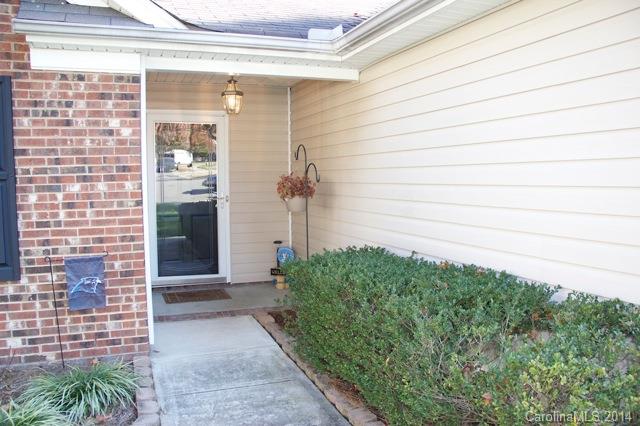 Property image 3 at 313 Woodlynn Drive, Charlotte, NC 28214