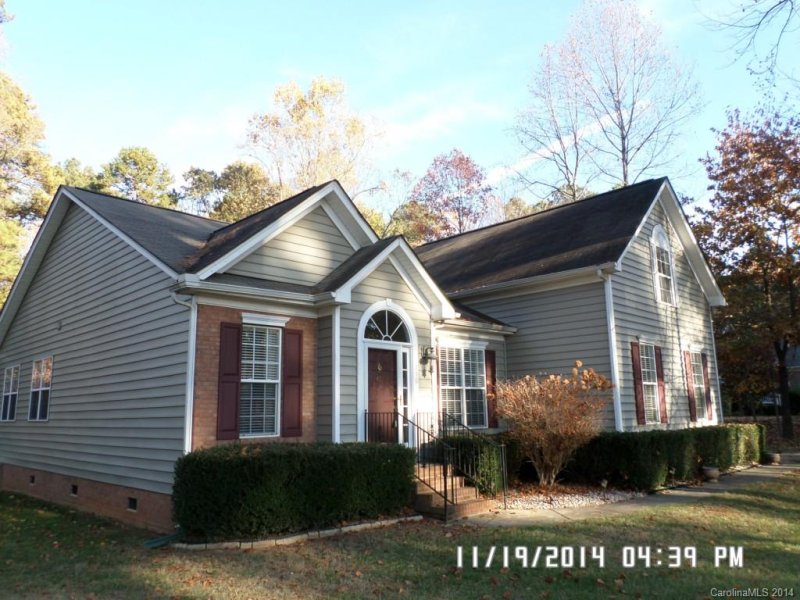 Property image 2 at 250 Robinson Road, Mooresville, NC 28117