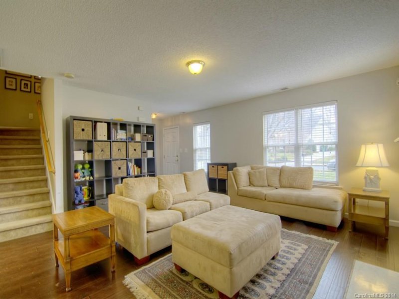 Property image 3 at 231 Woodlynn Drive, Charlotte, NC 28214