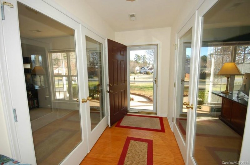 Property image 3 at 3101 Pine Pointe Street, Matthews, NC 28104