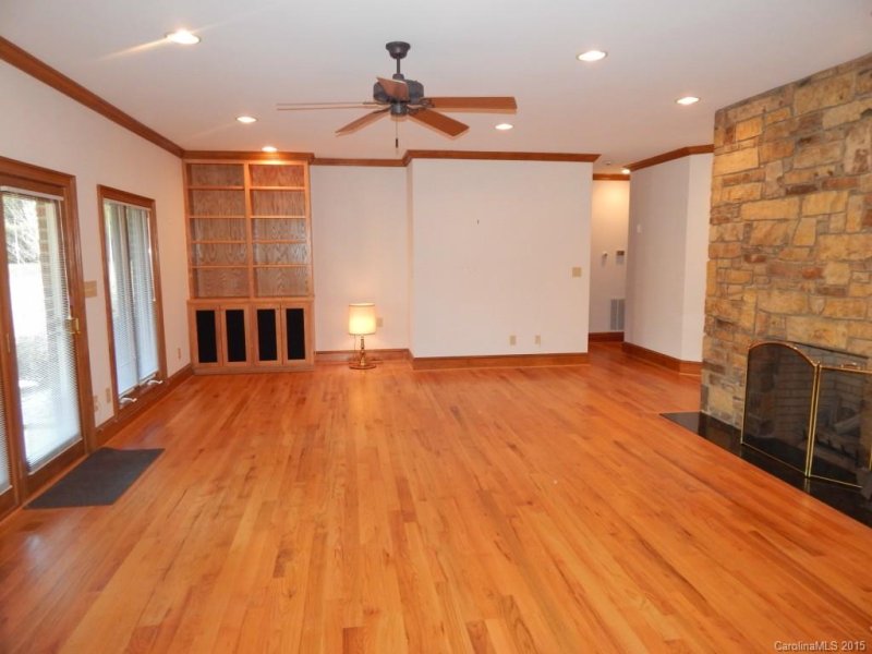 Property image 5 at 109 Turnerlair Court, Mooresville, NC 28117