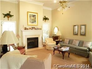 Property image 2 at 1575 Elkhart Circle, Gastonia, NC 28054